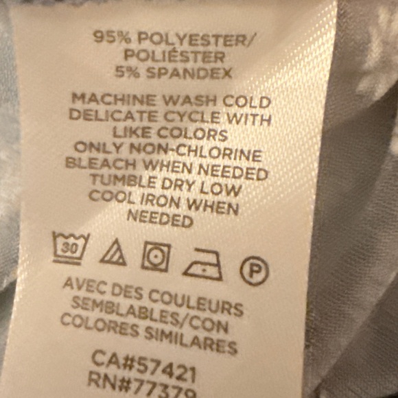 Ann Taylor Black and White CHIC Floral Midi Dress. NEW WITH TAG - Picture 8 of 9